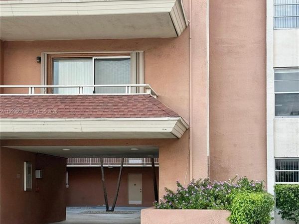 17650 NW 68th Ave, Unit A2001, Hialeah, FL 33015