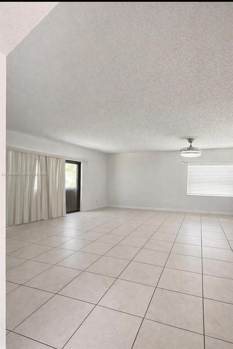17650 NW 68th Ave, Unit A2001, Hialeah, FL 33015 Photo