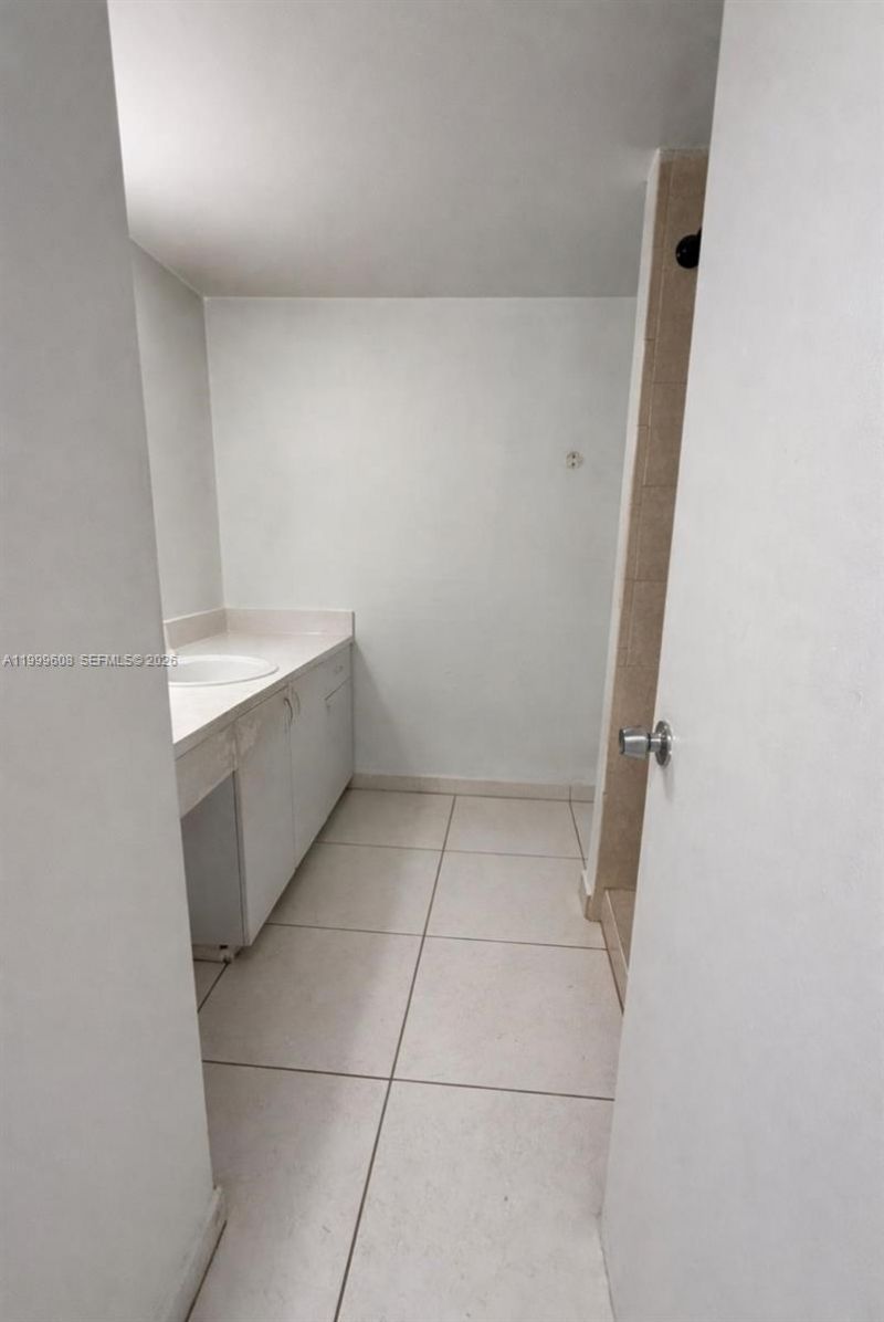 17650 NW 68th Ave, Unit A2001, Hialeah, FL 33015 Photo