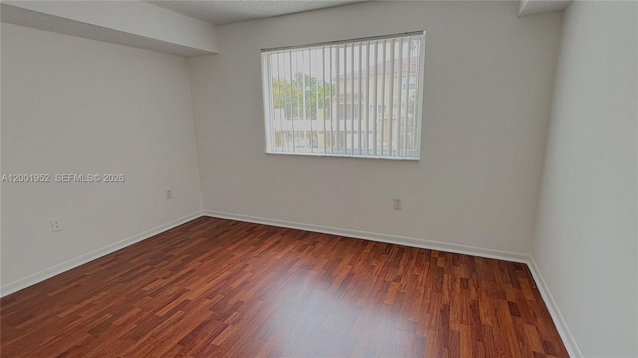 771 N Pine Island Rd, Unit 211, Plantation, FL 33324 Photo