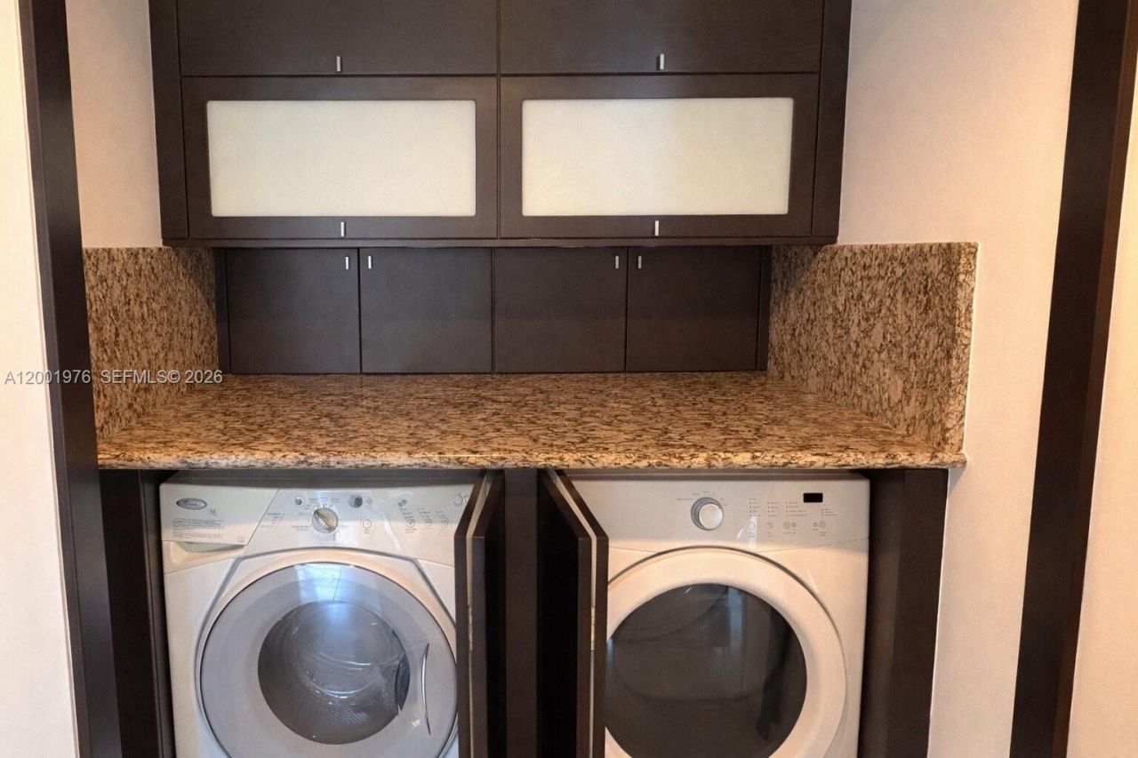 848 Brickell Key Dr, Unit 905, Miami, FL 33131 Photo