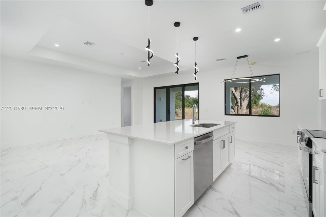 529 N Theodore Vail, Lehigh Acres, FL 33974 Photo