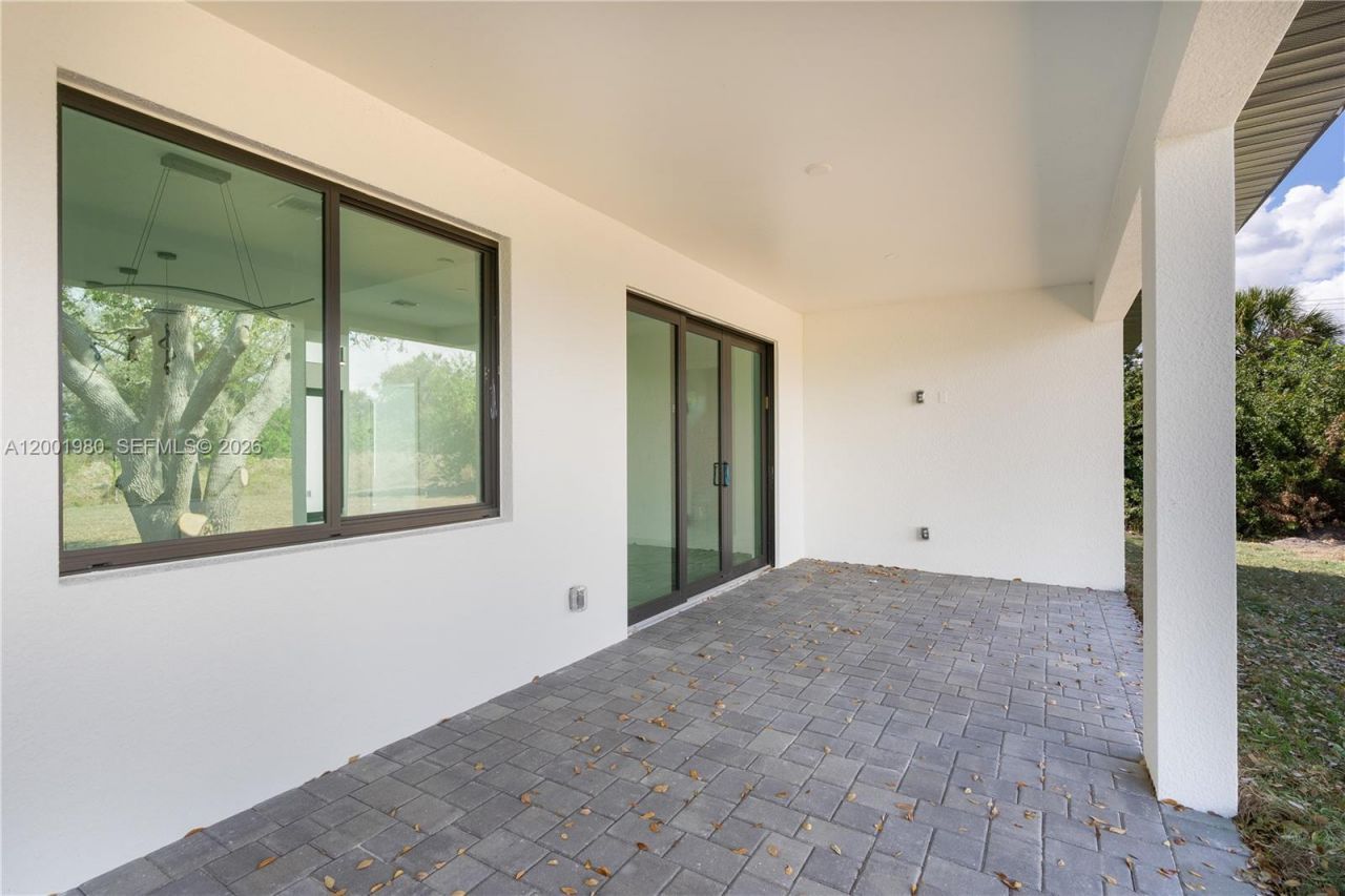 529 N Theodore Vail, Lehigh Acres, FL 33974 Photo