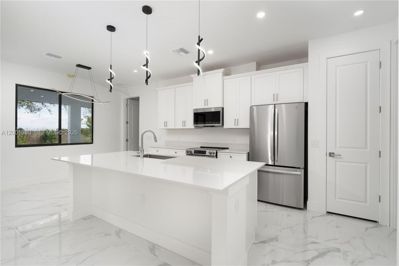 529 N Theodore Vail, Lehigh Acres, FL 33974 Photo