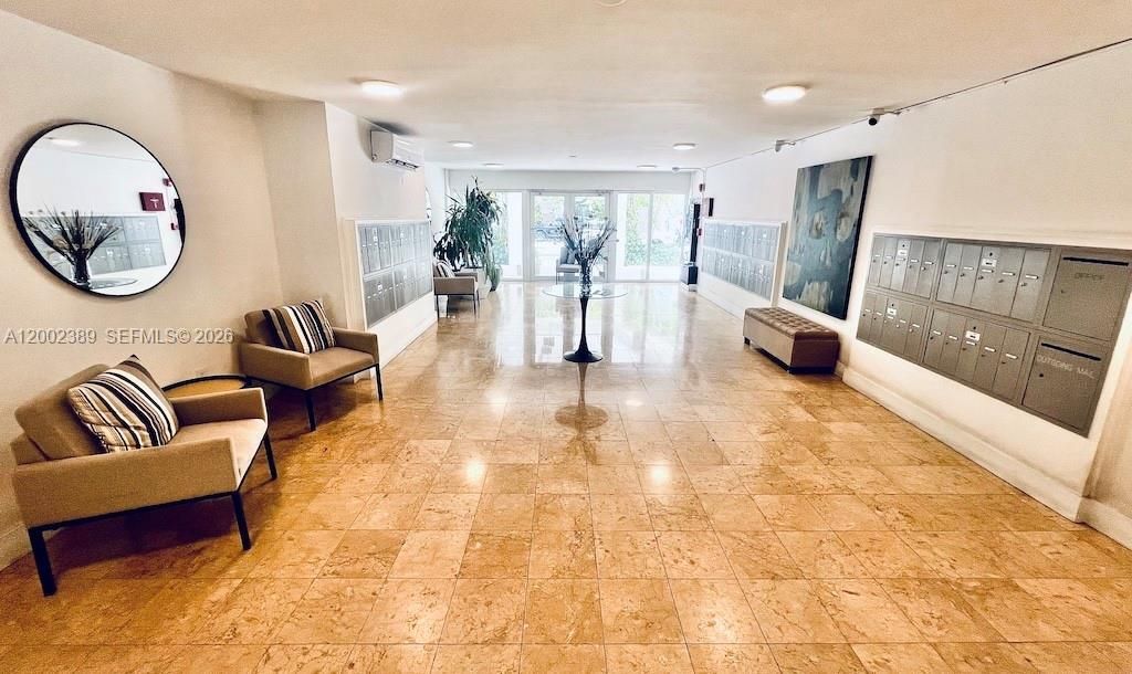 1750 James Ave, Unit 5D, Miami Beach, FL 33139 Photo
