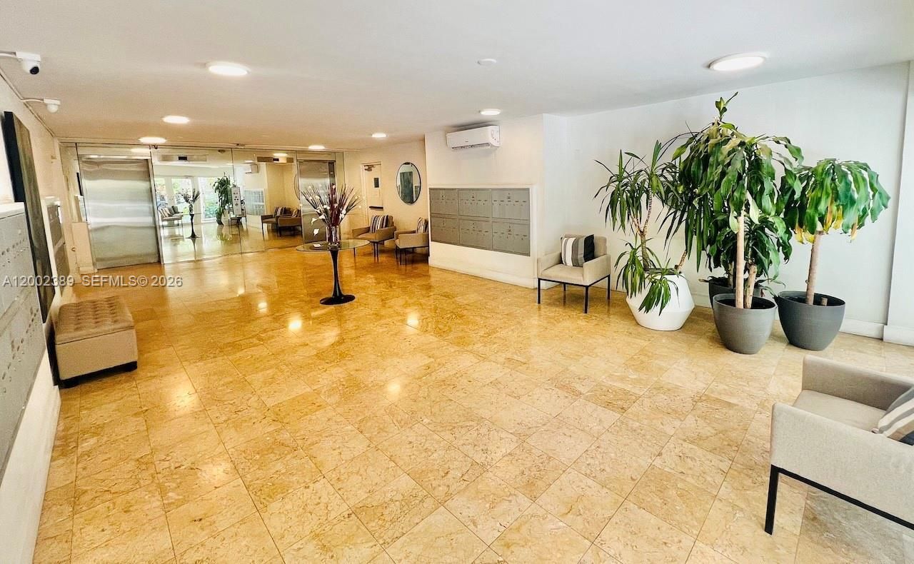 1750 James Ave, Unit 5D, Miami Beach, FL 33139 Photo