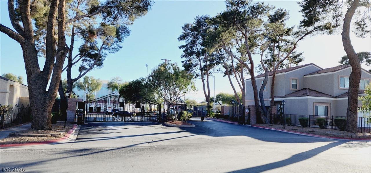 1631 Marion Bennet Drive, Las Vegas, NV 89106 Main Photo