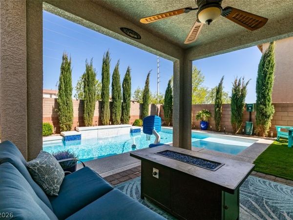 10300 Brooke Rise Avenue, Las Vegas, NV 89166