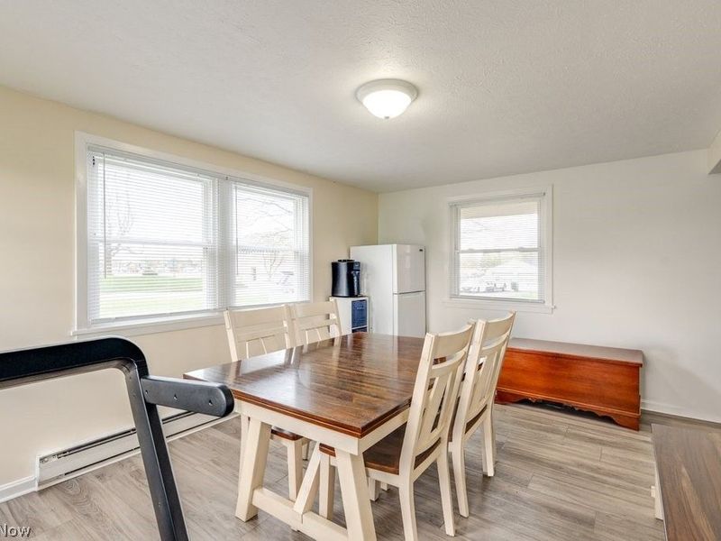 12700 Bixler Avenue NE, Hartville, OH 44632 Photo 11