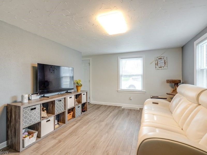 12700 Bixler Avenue NE, Hartville, OH 44632 Photo 15