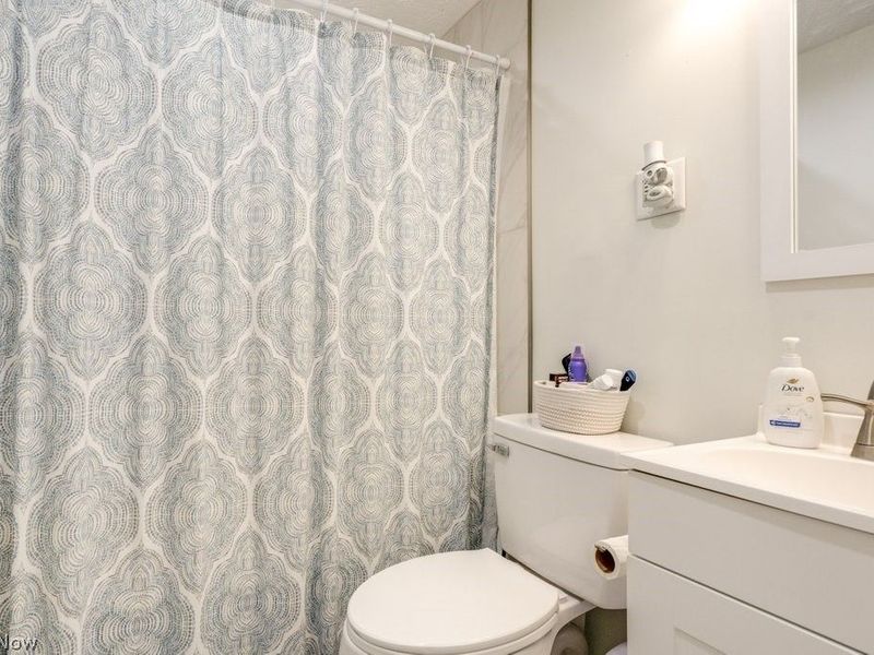 12700 Bixler Avenue NE, Hartville, OH 44632 Photo 17