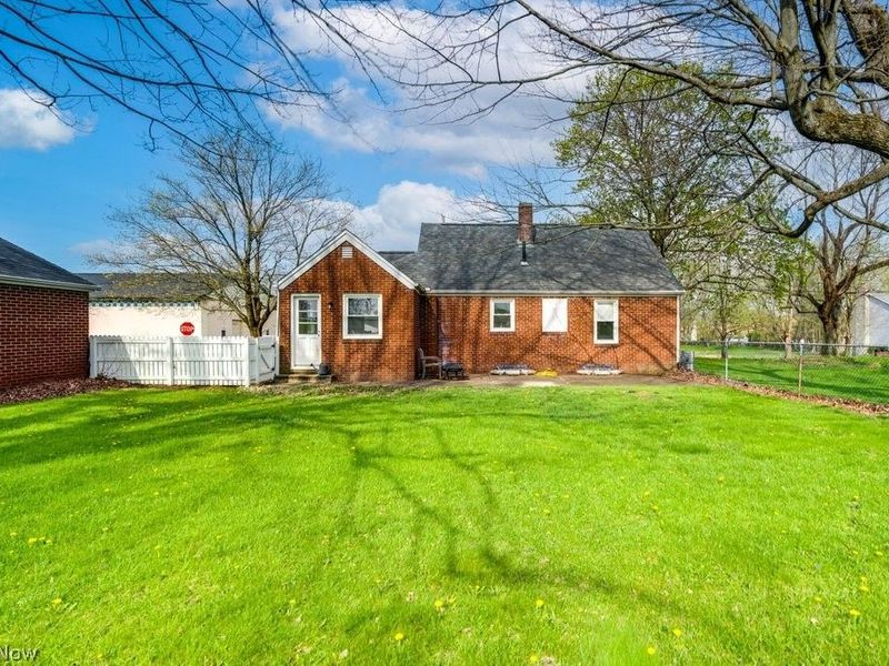 12700 Bixler Avenue NE, Hartville, OH 44632 Photo 35