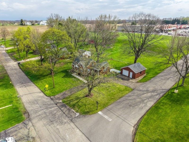 12700 Bixler Avenue NE, Hartville, OH 44632 Photo 38