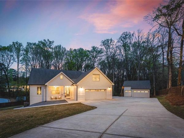 5758 Williams, Norcross, GA 30093