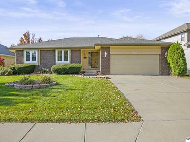 7110 S 158 Street, Omaha, NE 68136