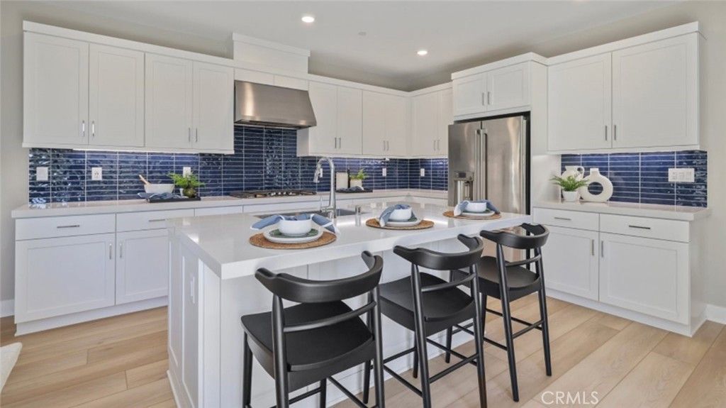 685 Guy Turner Drive, Camarillo, CA 93010 Main Photo