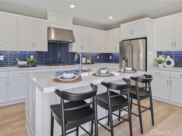 685 Guy Turner Drive, Camarillo, CA 93010