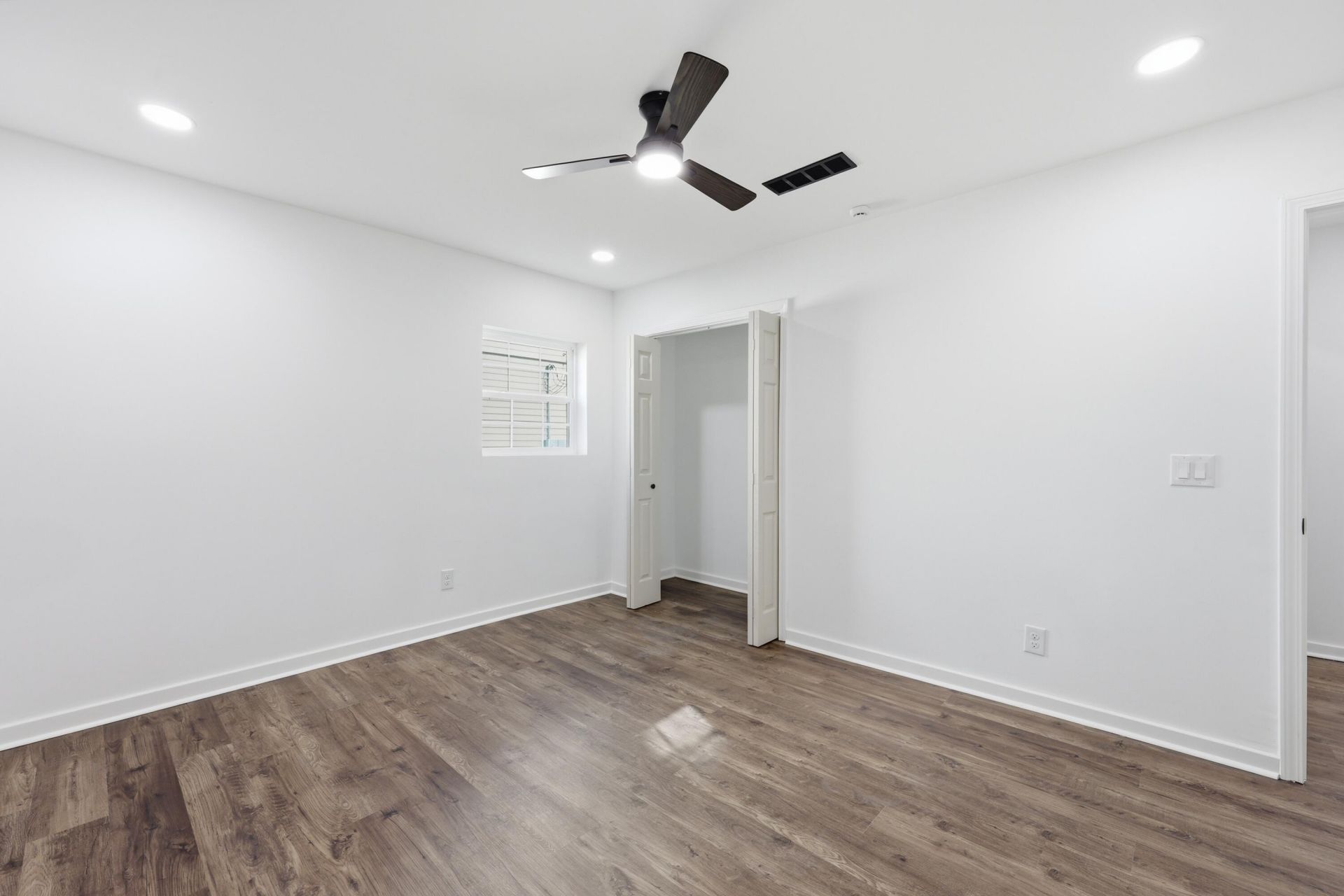 108 Dale Avenue Photo 14