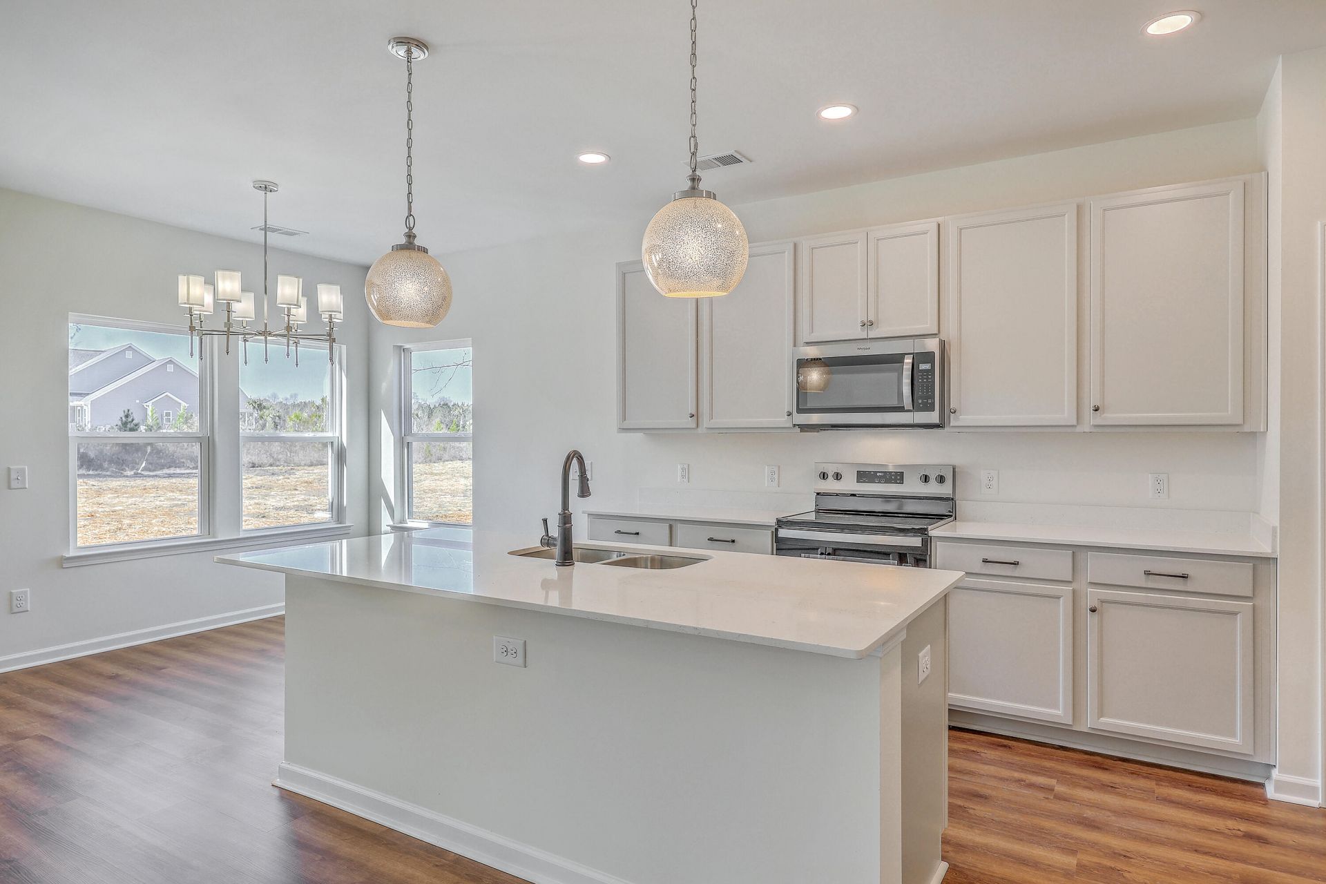 505 New Regenia Place Photo 12