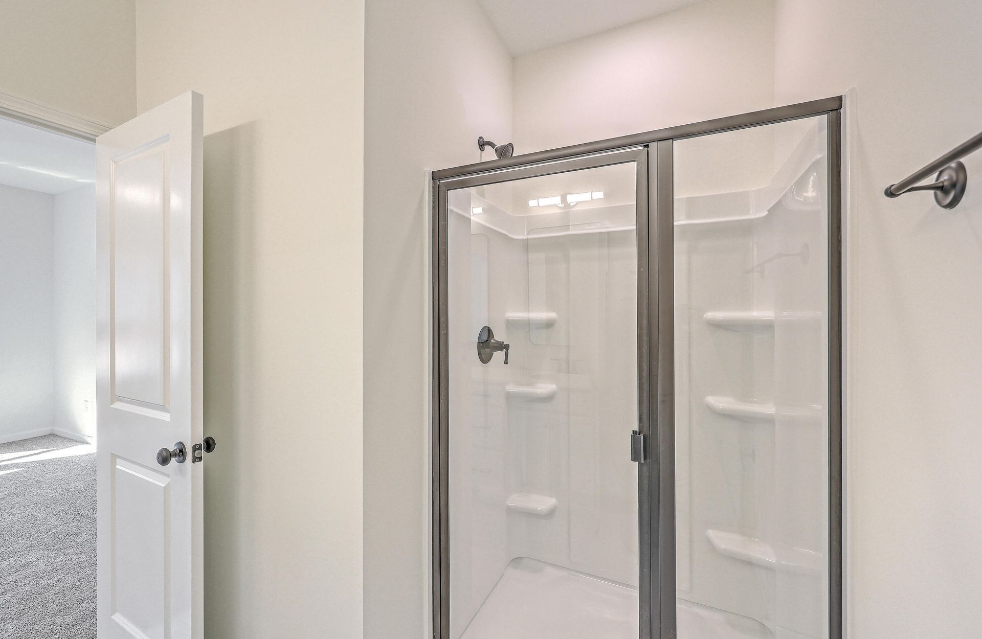 505 New Regenia Place Photo 18