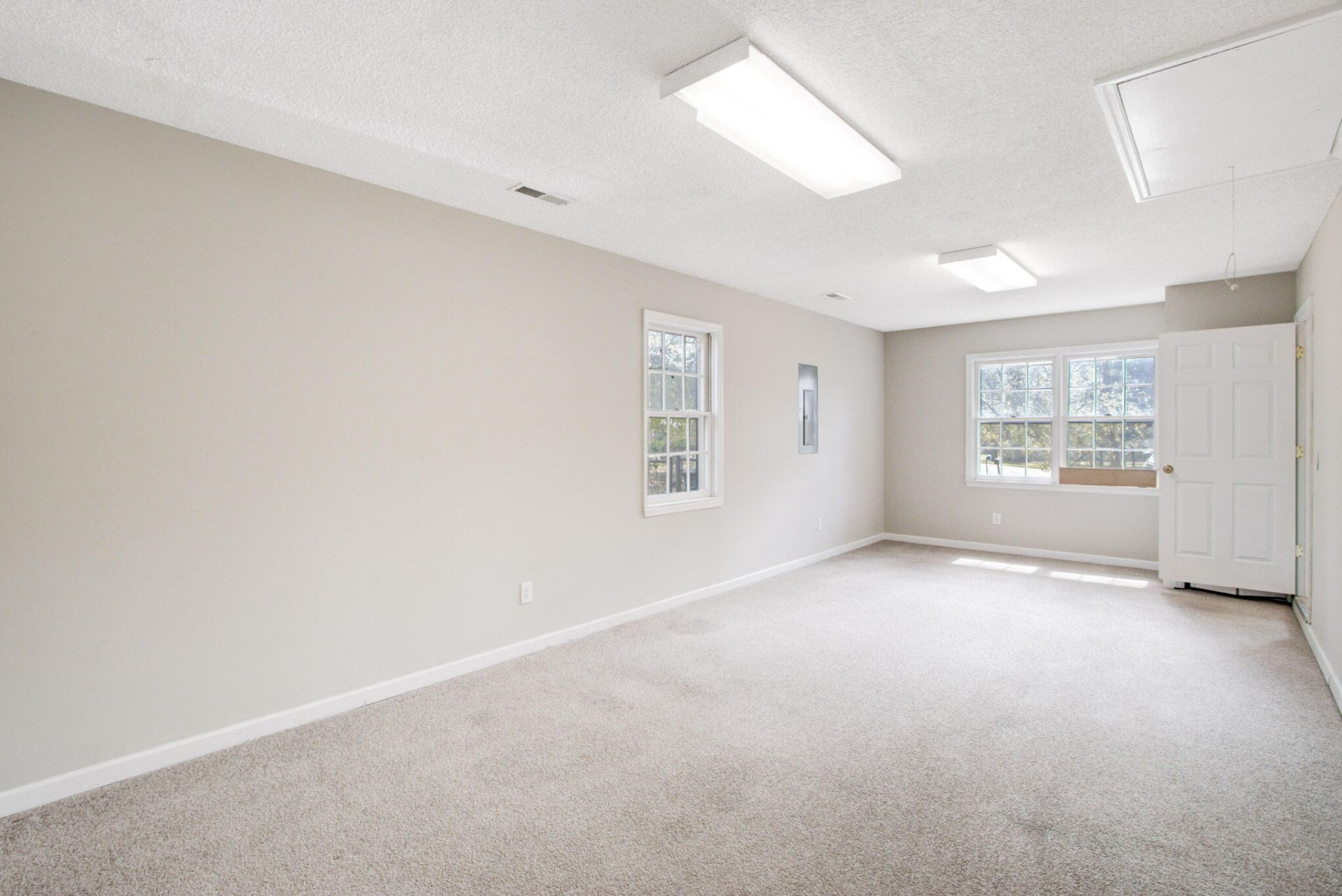 1860 Piper Drive Photo 9