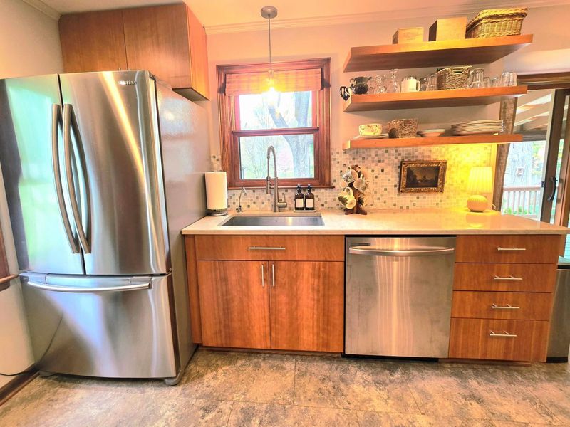 3003 Courtright Road, Columbus, OH 43232 Photo 15