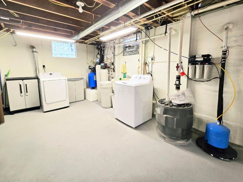 3003 Courtright Road, Columbus, OH 43232 Photo 32