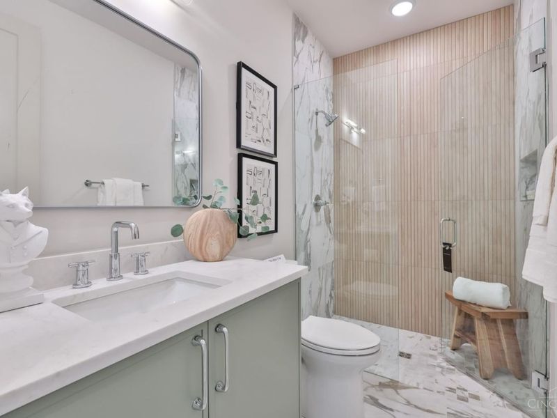 2930 Three Oaks Lane, Cincinnati, OH 45209 Photo 28