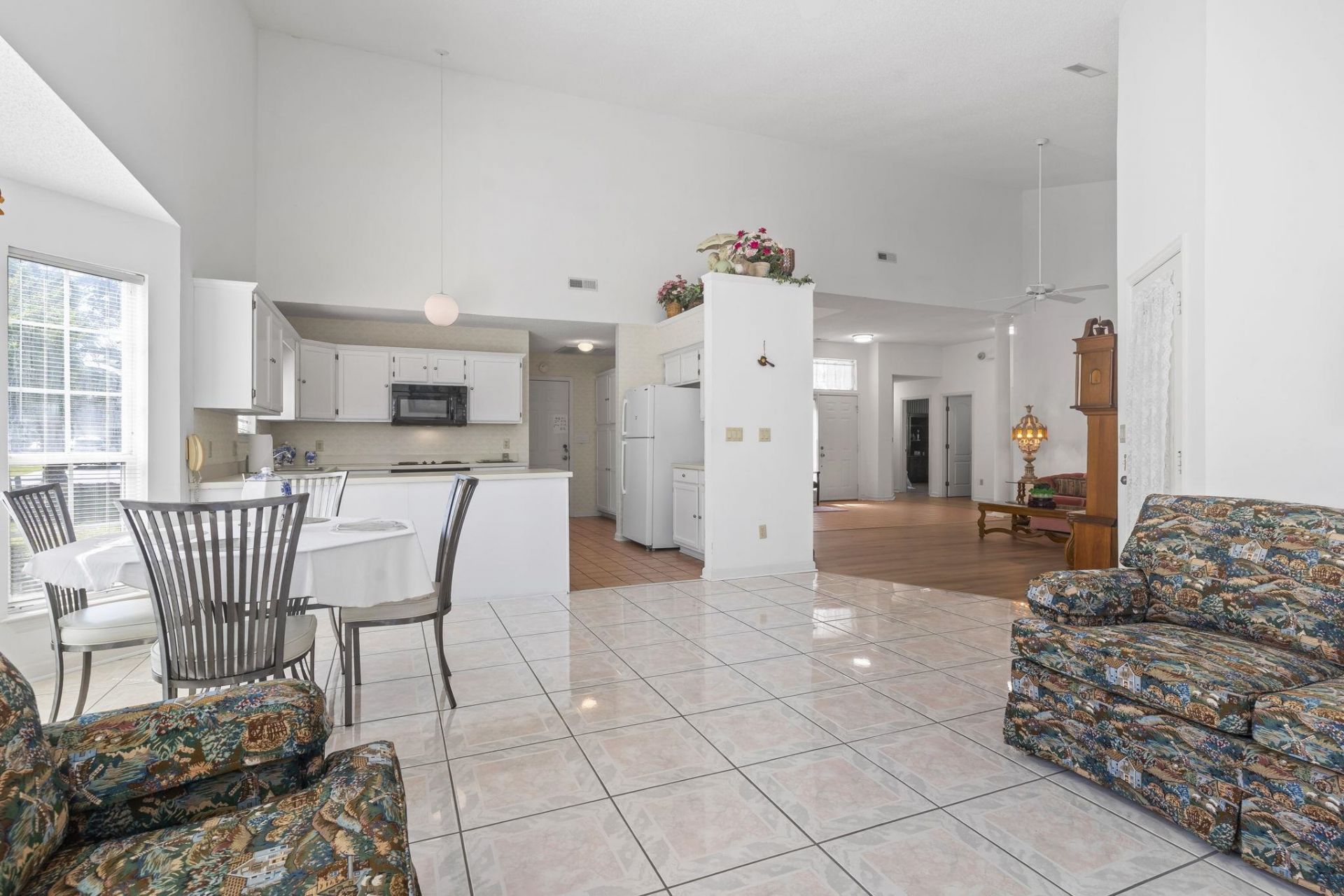 1582 Southwood Dr. Photo 17