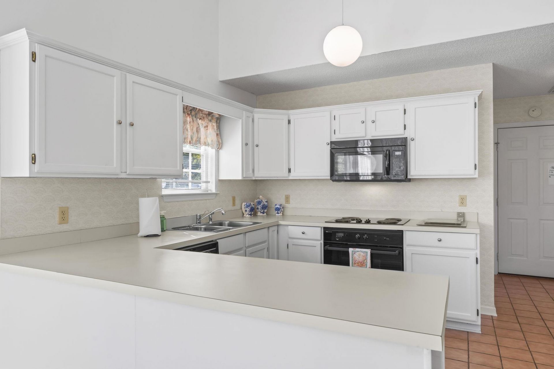 1582 Southwood Dr. Photo 20