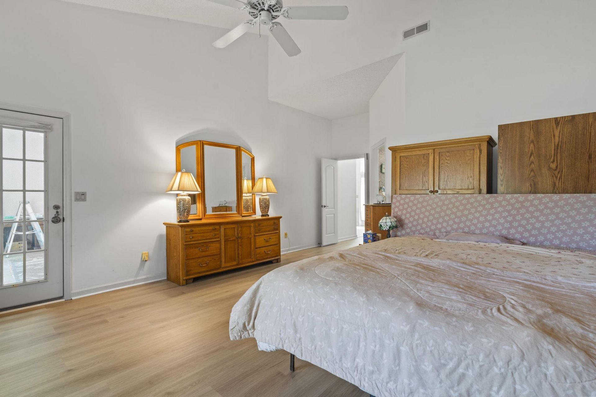 1582 Southwood Dr. Photo 27