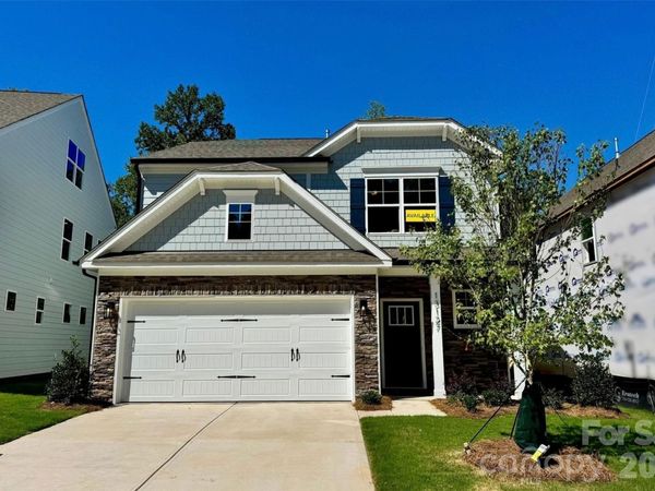 13127 Foxberry Road, Charlotte, NC 28213