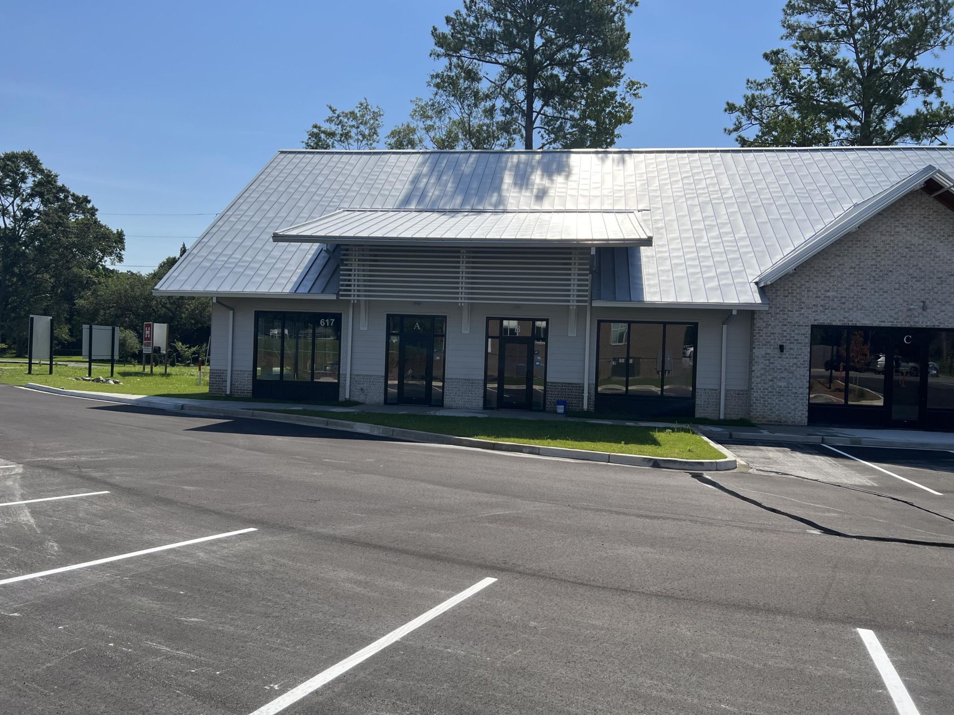 617 Myers Road Photo 8