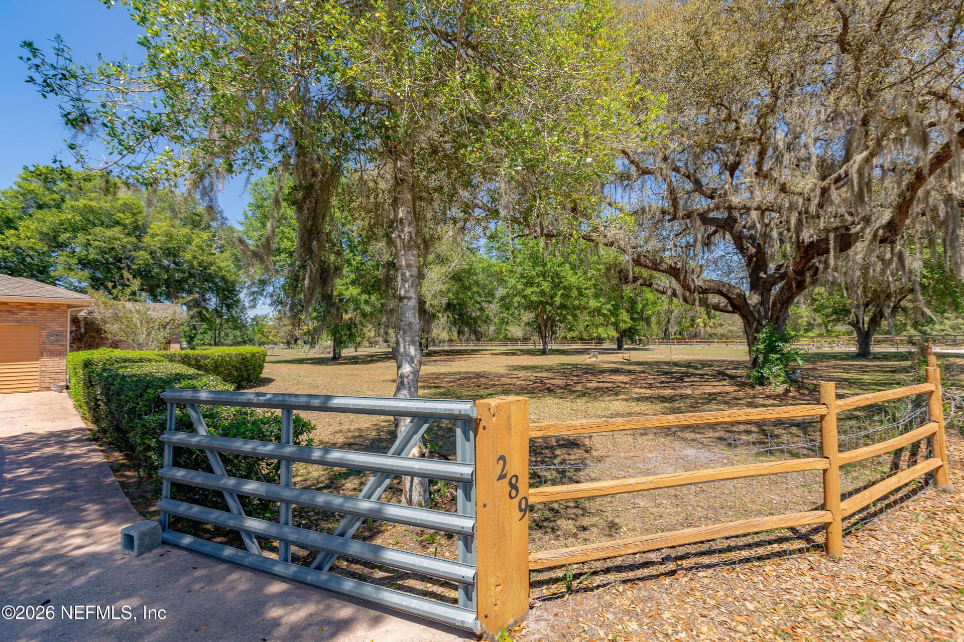 289 Chesser Road, Hollister, FL 32147 Photo