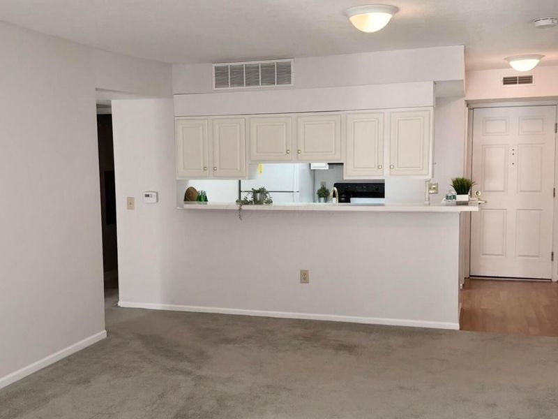 5935 N High Street, Unit 122, Worthington, OH 43085 Photo 21