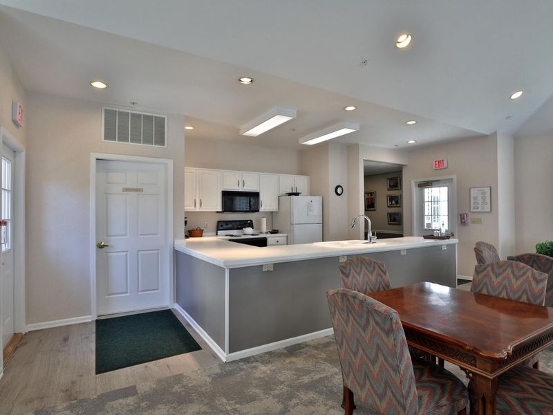 5935 N High Street , Unit 122, Worthington, OH 43085 Photo 40