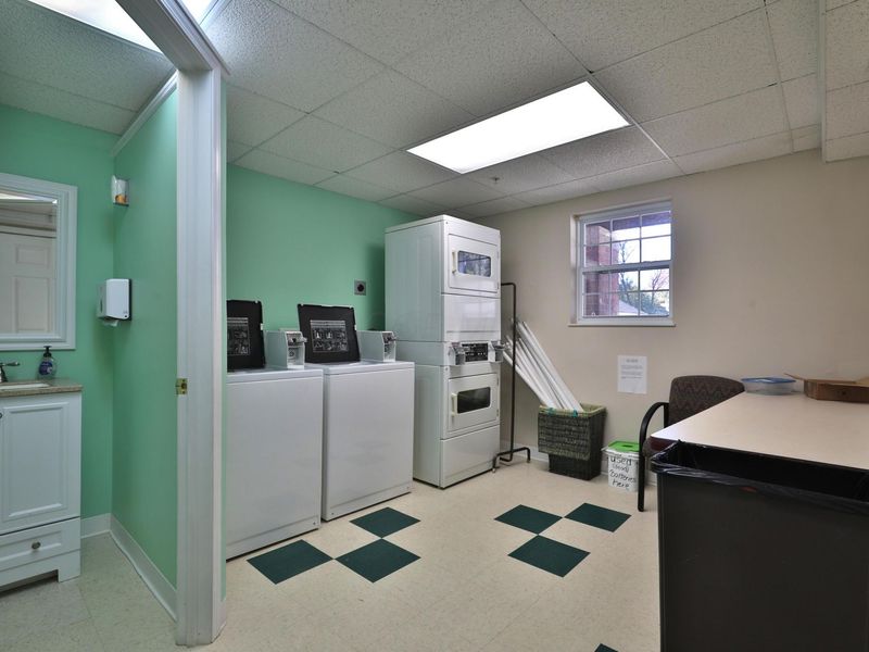 5935 N High Street, Unit 122, Worthington, OH 43085 Photo 44