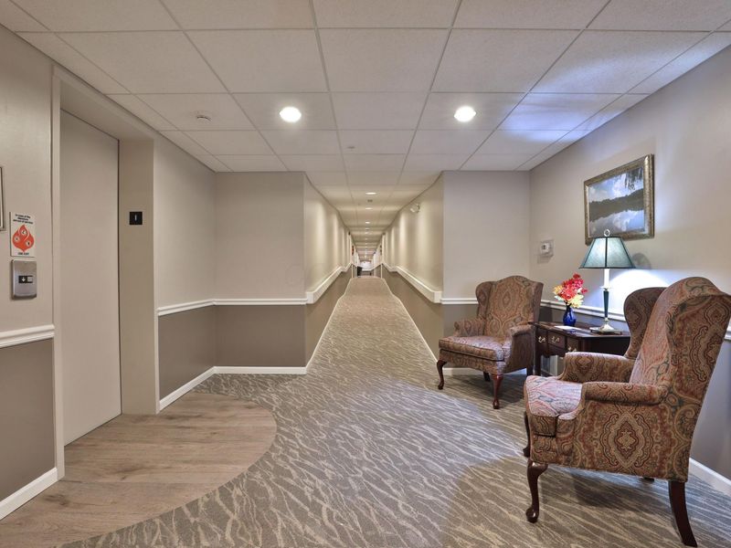 5935 N High Street, Unit 122, Worthington, OH 43085 Photo 8