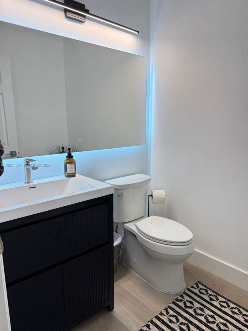 12751 SW 133rd St, Miami, FL 33186 Photo