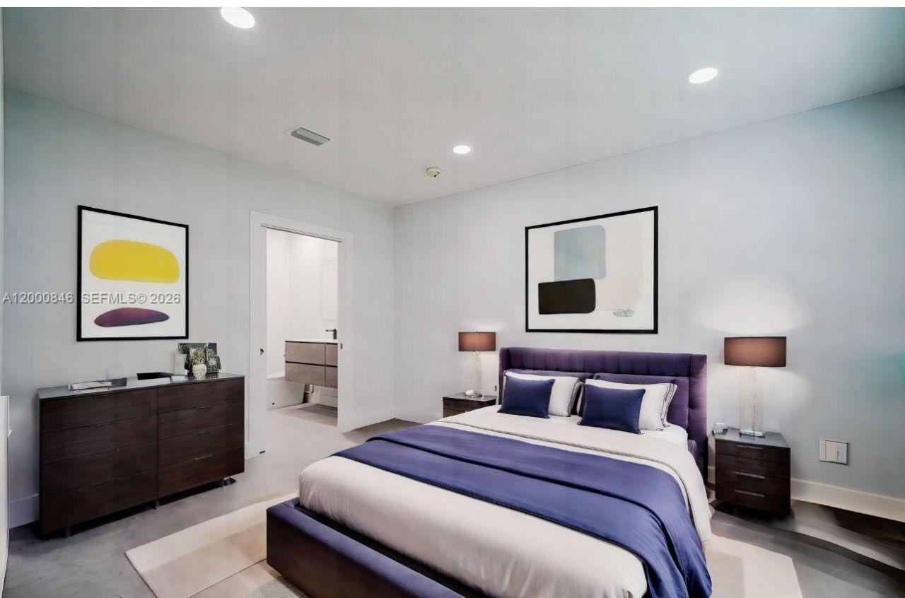 8390 SW 64 St, Miami, FL 33143 Photo