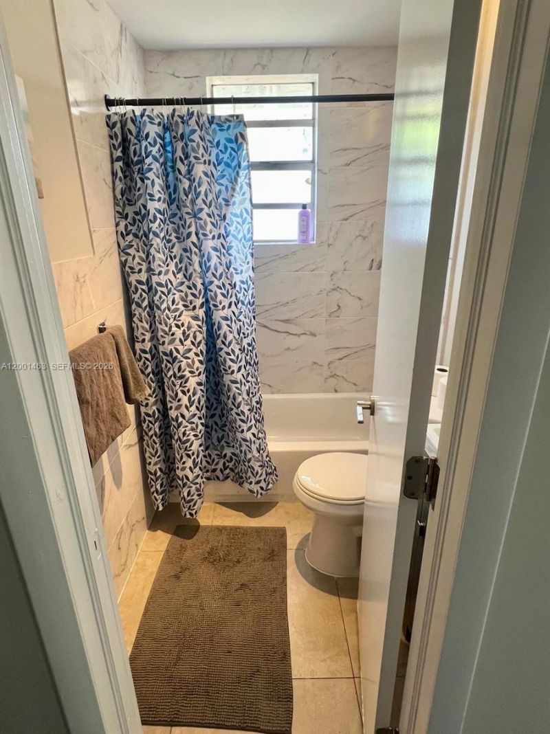 2932 NW 16th Ave, Unit 2, Miami, FL 33142 Photo