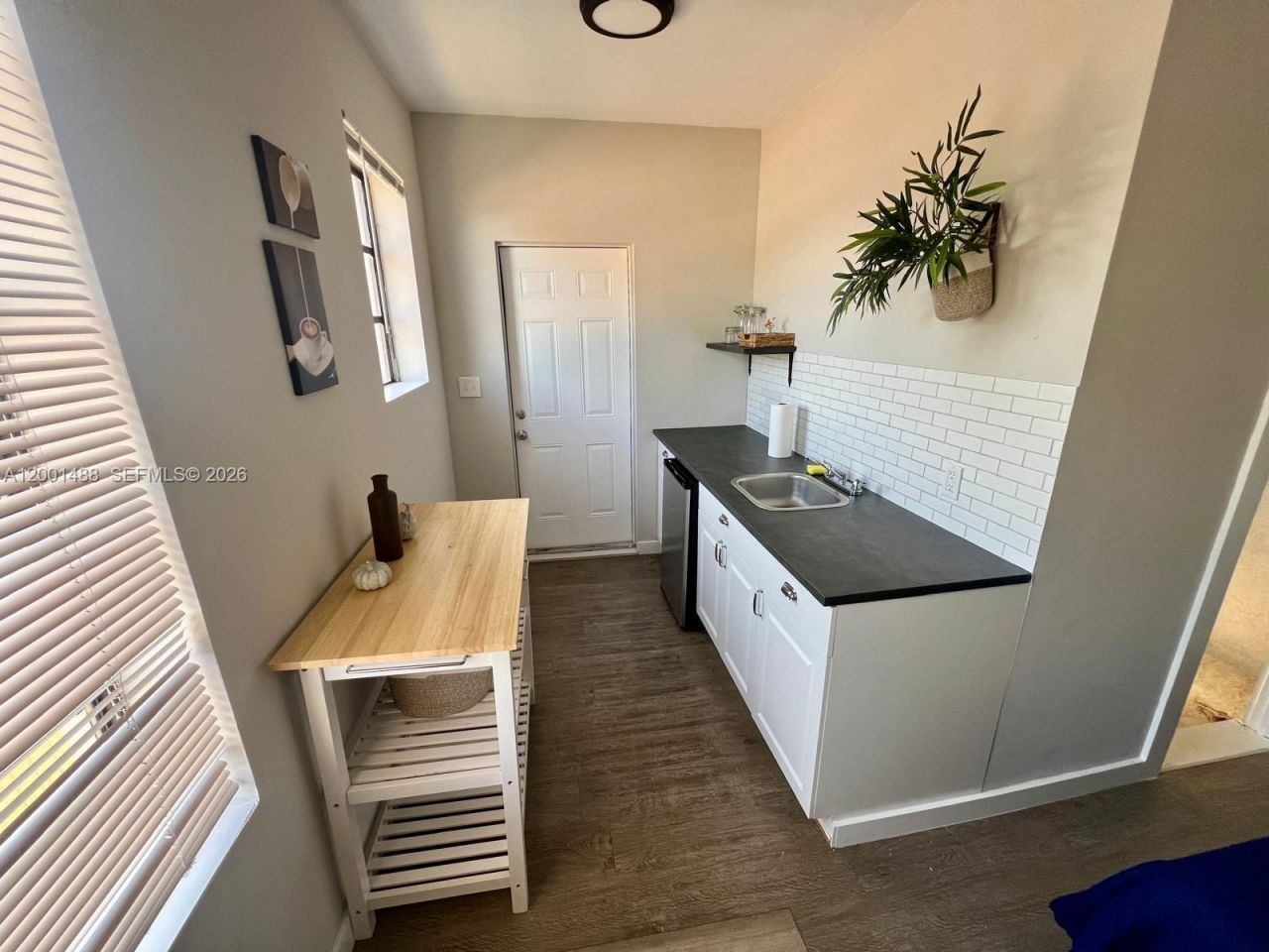 2932 NW 16th Ave, Unit 3, Miami, FL 33142 Photo