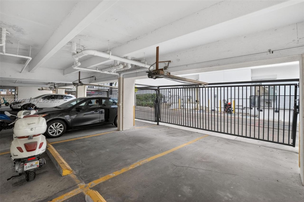 1250 Lincoln Rd, Unit 404, Miami Beach, FL 33139 Photo