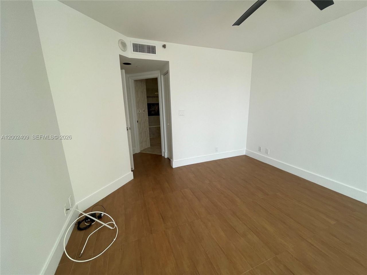 20185 E Country Club Dr, Unit 1105, Aventura, FL 33180 Photo