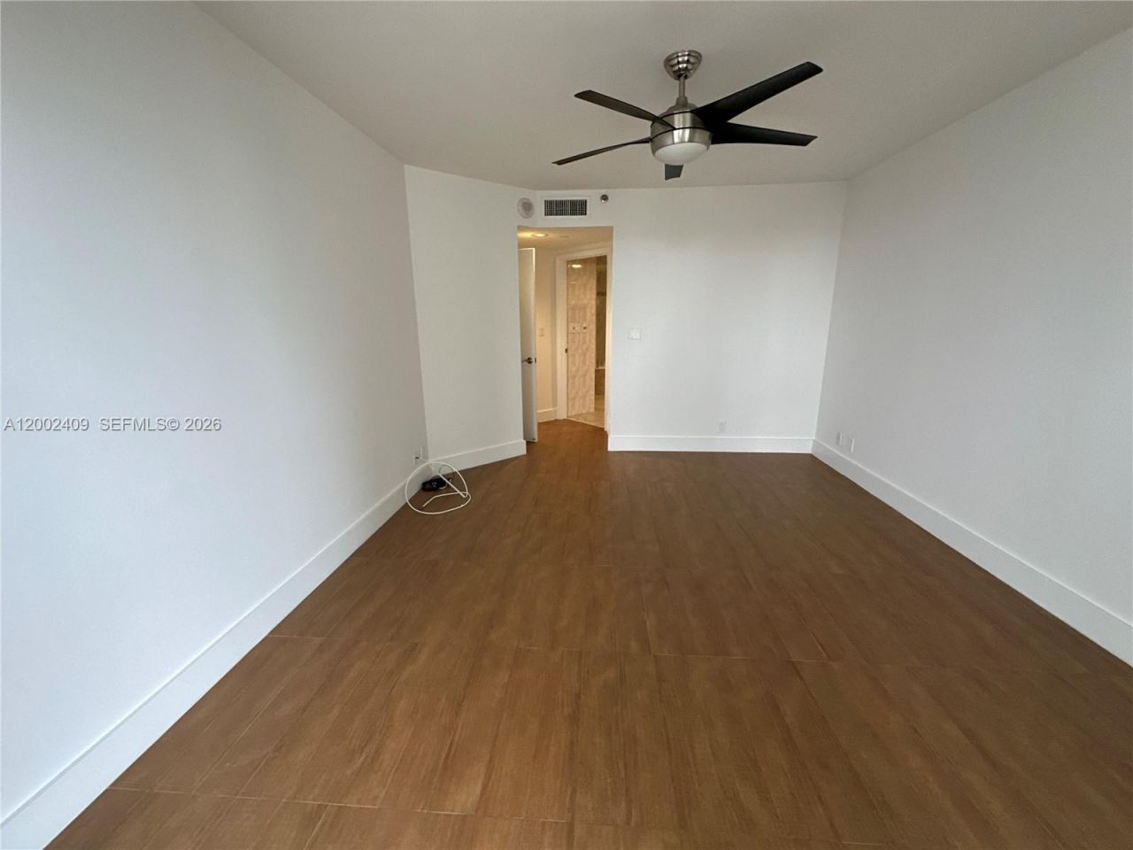 20185 E Country Club Dr, Unit 1105, Aventura, FL 33180 Photo