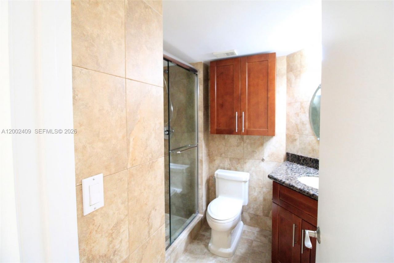 20185 E Country Club Dr, Unit 1105, Aventura, FL 33180 Photo