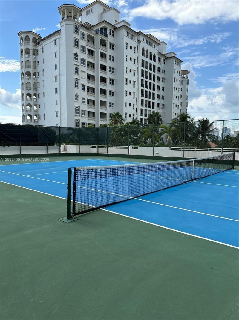 20185 E Country Club Dr, Unit 1105, Aventura, FL 33180 Photo
