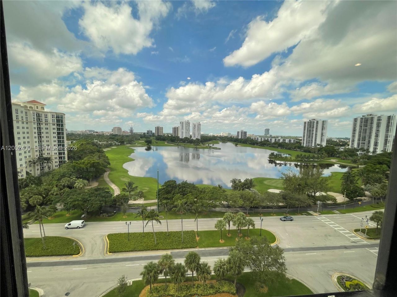 20185 E Country Club Dr, Unit 1105, Aventura, FL 33180 Photo