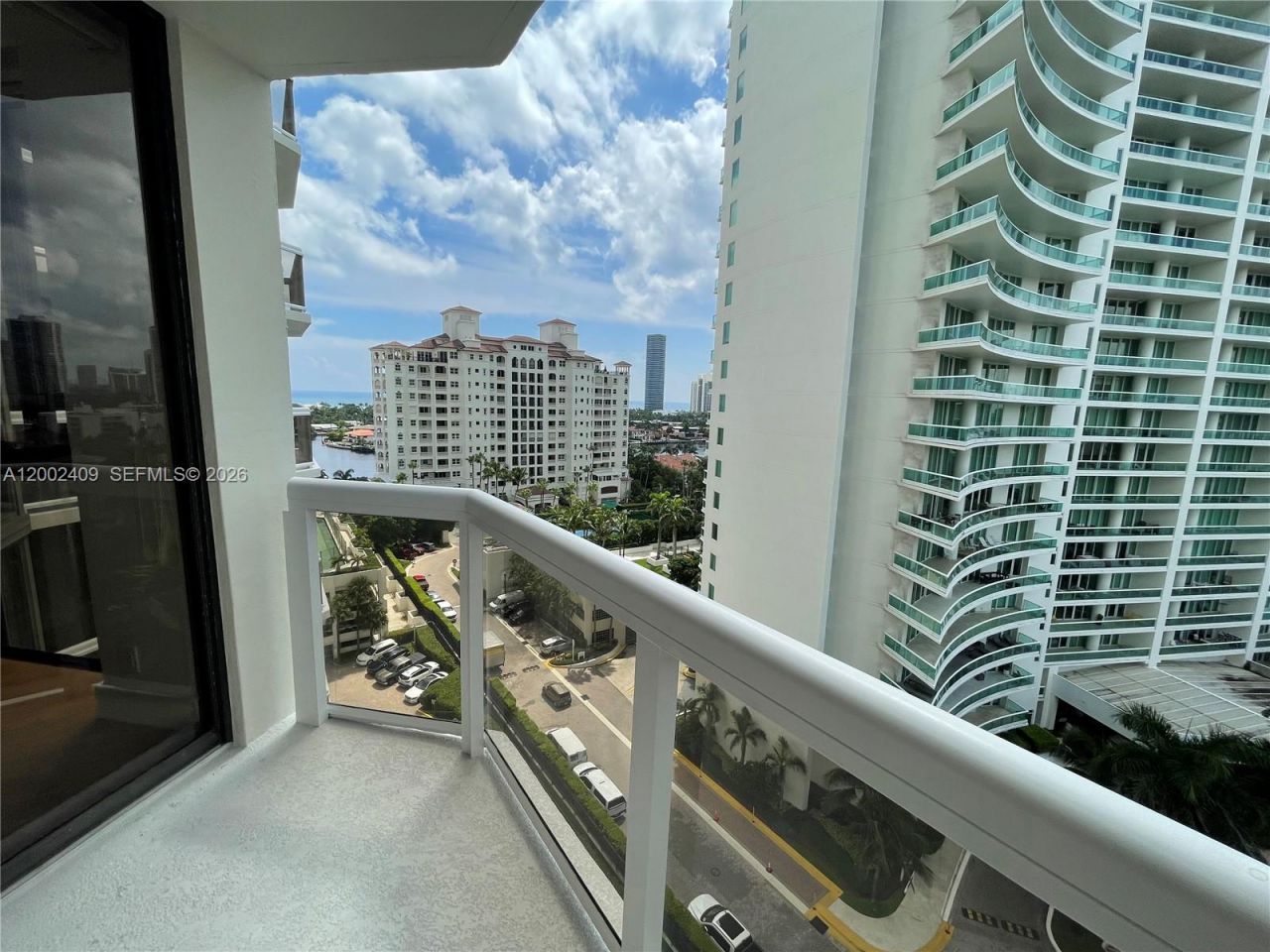 20185 E Country Club Dr, Unit 1105, Aventura, FL 33180 Photo
