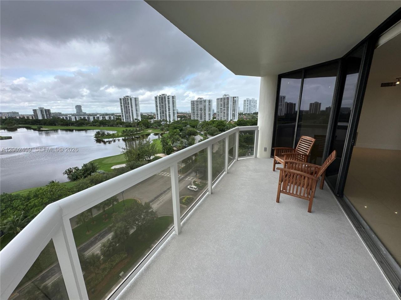 20185 E Country Club Dr, Unit 1105, Aventura, FL 33180 Photo